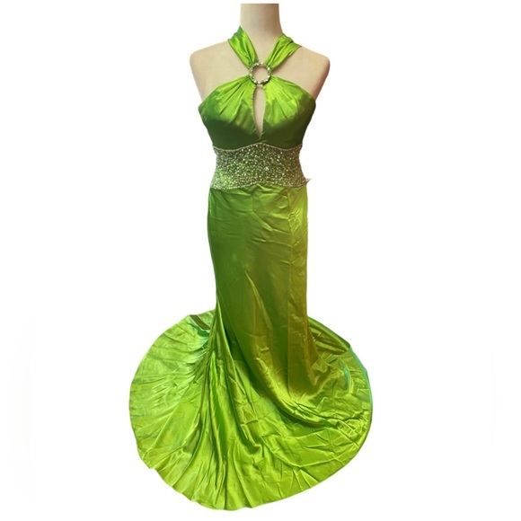 Mori Lee by Madeleine Gardner  keyhole neck formal dress size 8 green - Picture 2 of 13